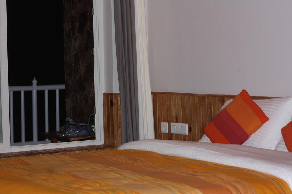 Villa Kasar Rainbow Yoga Retreat Almora Exterior foto