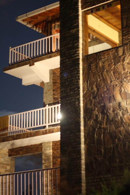 Villa Kasar Rainbow Yoga Retreat Almora Exterior foto