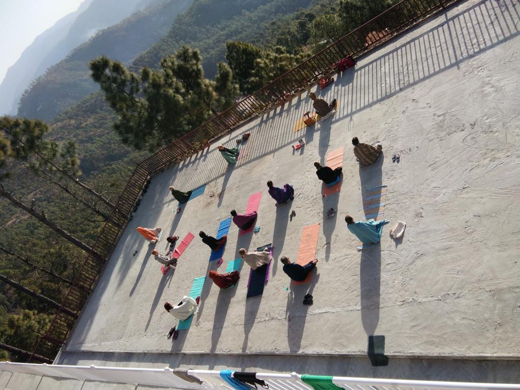 Villa Kasar Rainbow Yoga Retreat Almora Exterior foto
